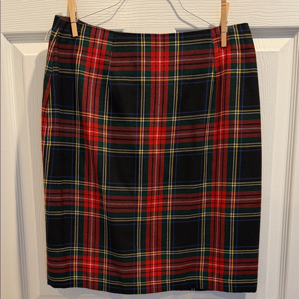 Plaid Pencil Skirt in Red and Black